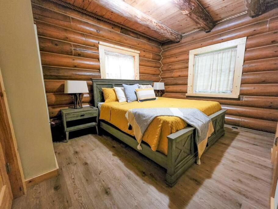 Wilderness Vista Retreat Villa Reed City Esterno foto